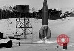 Standbild DEUTSCH A-4 Rakete Peenemunde Deutschland, 1942, aus Sekunde 9 historischem Filmmaterial Videoclip 65675078004