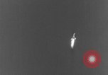 Standbild DEUTSCH A-4 Rakete Peenemunde Deutschland, 1942, aus Sekunde 16 historischem Filmmaterial Videoclip 65675078004