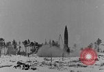 Standbild DEUTSCH A-4 Rakete Peenemunde Deutschland, 1942, aus Sekunde 4 historischem Filmmaterial Videoclip 65675078005