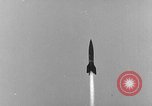 Standbild DEUTSCH A-4 Rakete Peenemunde Deutschland, 1942, aus Sekunde 8 historischem Filmmaterial Videoclip 65675078005