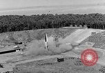 Standbild DEUTSCH A-4 Rakete Peenemunde Deutschland, 1942, aus Sekunde 4 historischem Filmmaterial Videoclip 65675078009