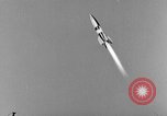 Standbild A-4 Rakete Peenemunde Deutschland, 1942, aus Sekunde 19 historischem Filmmaterial Videoclip 65675078013