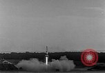 Standbild A-4 Rakete starten Peenemunde Deutschland, 1942, aus Sekunde 9 historischem Filmmaterial Videoclip 65675078016