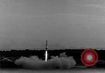 Standbild A-4 Rakete starten Peenemunde Deutschland, 1942, aus Sekunde 17 historischem Filmmaterial Videoclip 65675078016