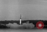 Standbild A-4 Rakete starten Peenemunde Deutschland, 1942, aus Sekunde 26 historischem Filmmaterial Videoclip 65675078016
