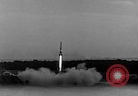 Standbild A-4 Rakete starten Peenemunde Deutschland, 1942, aus Sekunde 27 historischem Filmmaterial Videoclip 65675078016
