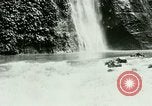 Immagine di Cascate Pagsanjan Isola di Luzon nelle Filippine, 1915, secondo 34 filmato di repertorio 65675078035
