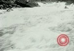 Immagine di Cascate Pagsanjan Isola di Luzon nelle Filippine, 1915, secondo 52 filmato di repertorio 65675078035