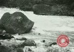 Immagine di Cascate Pagsanjan Isola di Luzon nelle Filippine, 1915, secondo 60 filmato di repertorio 65675078035