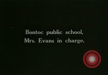 Standbild Bontoc philippinische Schulkinder Philippinen, 1915, aus Sekunde 19 historischem Filmmaterial Videoclip 65675078042