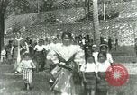 Standbild Bontoc philippinische Schulkinder Philippinen, 1915, aus Sekunde 23 historischem Filmmaterial Videoclip 65675078042