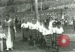 Standbild Bontoc philippinische Schulkinder Philippinen, 1915, aus Sekunde 24 historischem Filmmaterial Videoclip 65675078042