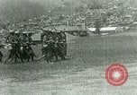 Image Bontoc forer dans les troupes Philippines Bontoc Philippines, 1915, de la seconde 22 séquences d'archives historiques vidéo 65675078045
