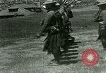 Image Bontoc forer dans les troupes Philippines Bontoc Philippines, 1915, de la seconde 34 séquences d'archives historiques vidéo 65675078045