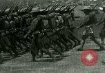 Image Bontoc forer dans les troupes Philippines Bontoc Philippines, 1915, de la seconde 36 séquences d'archives historiques vidéo 65675078045