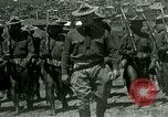 Image Bontoc forer dans les troupes Philippines Bontoc Philippines, 1915, de la seconde 50 séquences d'archives historiques vidéo 65675078045