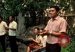 Standbild Weg des Lebens Philippinen, 1971, aus Sekunde 56 historischem Filmmaterial Videoclip 65675078050