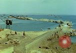 Standbild bombardiert Wellenbrecher Italien, 1944, aus Sekunde 6 historischem Filmmaterial Videoclip 65675078061