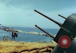 Standbild bombardiert Wellenbrecher Italien, 1944, aus Sekunde 12 historischem Filmmaterial Videoclip 65675078061