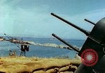 Standbild bombardiert Wellenbrecher Italien, 1944, aus Sekunde 17 historischem Filmmaterial Videoclip 65675078061
