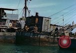 Standbild bombardiert Wellenbrecher Italien, 1944, aus Sekunde 25 historischem Filmmaterial Videoclip 65675078061