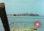Standbild bombardiert Wellenbrecher Italien, 1944, aus Sekunde 32 historischem Filmmaterial Videoclip 65675078061