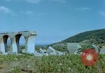Standbild motor Transportbrücke Italien, 1944, aus Sekunde 45 historischem Filmmaterial Videoclip 65675078069