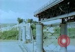 Standbild motor Transportbrücke Italien, 1944, aus Sekunde 47 historischem Filmmaterial Videoclip 65675078069