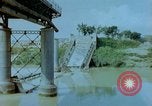 Standbild motor Transportbrücke Italien, 1944, aus Sekunde 51 historischem Filmmaterial Videoclip 65675078069
