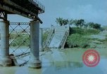 Standbild motor Transportbrücke Italien, 1944, aus Sekunde 52 historischem Filmmaterial Videoclip 65675078069