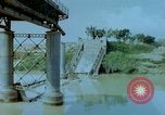 Standbild motor Transportbrücke Italien, 1944, aus Sekunde 53 historischem Filmmaterial Videoclip 65675078069