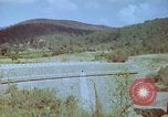 Standbild beschädigt Bahnstrecke Italien, 1944, aus Sekunde 5 historischem Filmmaterial Videoclip 65675078070