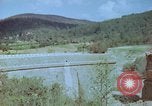 Standbild beschädigt Bahnstrecke Italien, 1944, aus Sekunde 6 historischem Filmmaterial Videoclip 65675078070