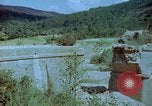 Standbild beschädigt Bahnstrecke Italien, 1944, aus Sekunde 9 historischem Filmmaterial Videoclip 65675078070