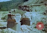 Standbild beschädigt Bahnstrecke Italien, 1944, aus Sekunde 15 historischem Filmmaterial Videoclip 65675078070