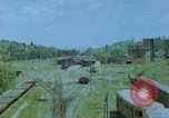 Standbild beschädigt Bahnstrecke Italien, 1944, aus Sekunde 36 historischem Filmmaterial Videoclip 65675078070