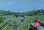Standbild beschädigt Bahnstrecke Italien, 1944, aus Sekunde 37 historischem Filmmaterial Videoclip 65675078070