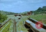 Standbild beschädigt Bahnstrecke Italien, 1944, aus Sekunde 44 historischem Filmmaterial Videoclip 65675078070