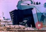 Standbild Landing Ship Tank Frankreich, 1944, aus Sekunde 47 historischem Filmmaterial Videoclip 65675078086