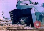 Standbild Landing Ship Tank Frankreich, 1944, aus Sekunde 57 historischem Filmmaterial Videoclip 65675078086