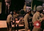 Standbild verletzte Soldaten Frankreich, 1944, aus Sekunde 22 historischem Filmmaterial Videoclip 65675078087