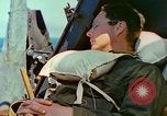 Standbild alliierte Invasion im Englischen Kanal, 1944, aus Sekunde 11 historischem Filmmaterial Videoclip 65675078096