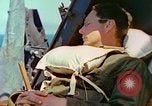 Standbild alliierte Invasion im Englischen Kanal, 1944, aus Sekunde 12 historischem Filmmaterial Videoclip 65675078096