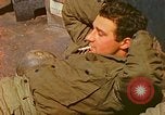 Standbild alliierte Invasion im Englischen Kanal, 1944, aus Sekunde 27 historischem Filmmaterial Videoclip 65675078096