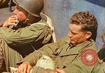 Standbild alliierte Invasion im Englischen Kanal, 1944, aus Sekunde 41 historischem Filmmaterial Videoclip 65675078096