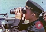 Standbild Kirche Service im Englischen Kanal, 1944, aus Sekunde 12 historischem Filmmaterial Videoclip 65675078097