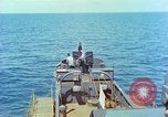 Standbild Kirche Service im Englischen Kanal, 1944, aus Sekunde 19 historischem Filmmaterial Videoclip 65675078097