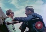 Standbild Kirche Service im Englischen Kanal, 1944, aus Sekunde 37 historischem Filmmaterial Videoclip 65675078097