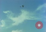 Standbild Kirche Service im Englischen Kanal, 1944, aus Sekunde 51 historischem Filmmaterial Videoclip 65675078097