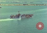 Standbild task force im Englischen Kanal, 1944, aus Sekunde 13 historischem Filmmaterial Videoclip 65675078099